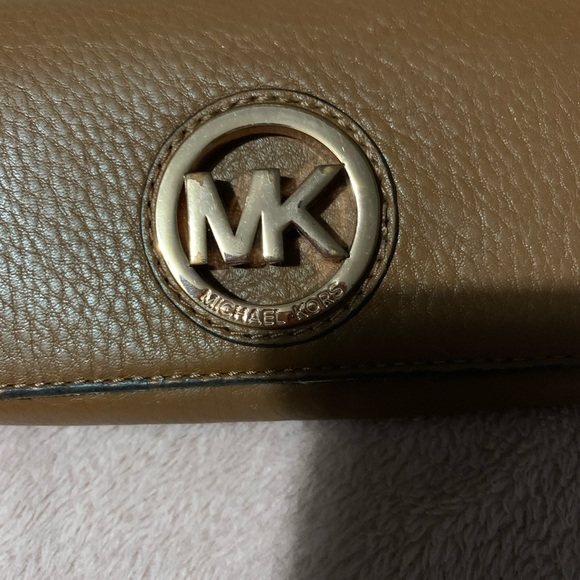 Michael kors leather wallet in brown - Picture 5 of 8